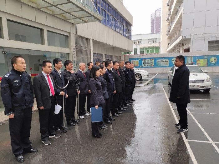 整队出发.jpg